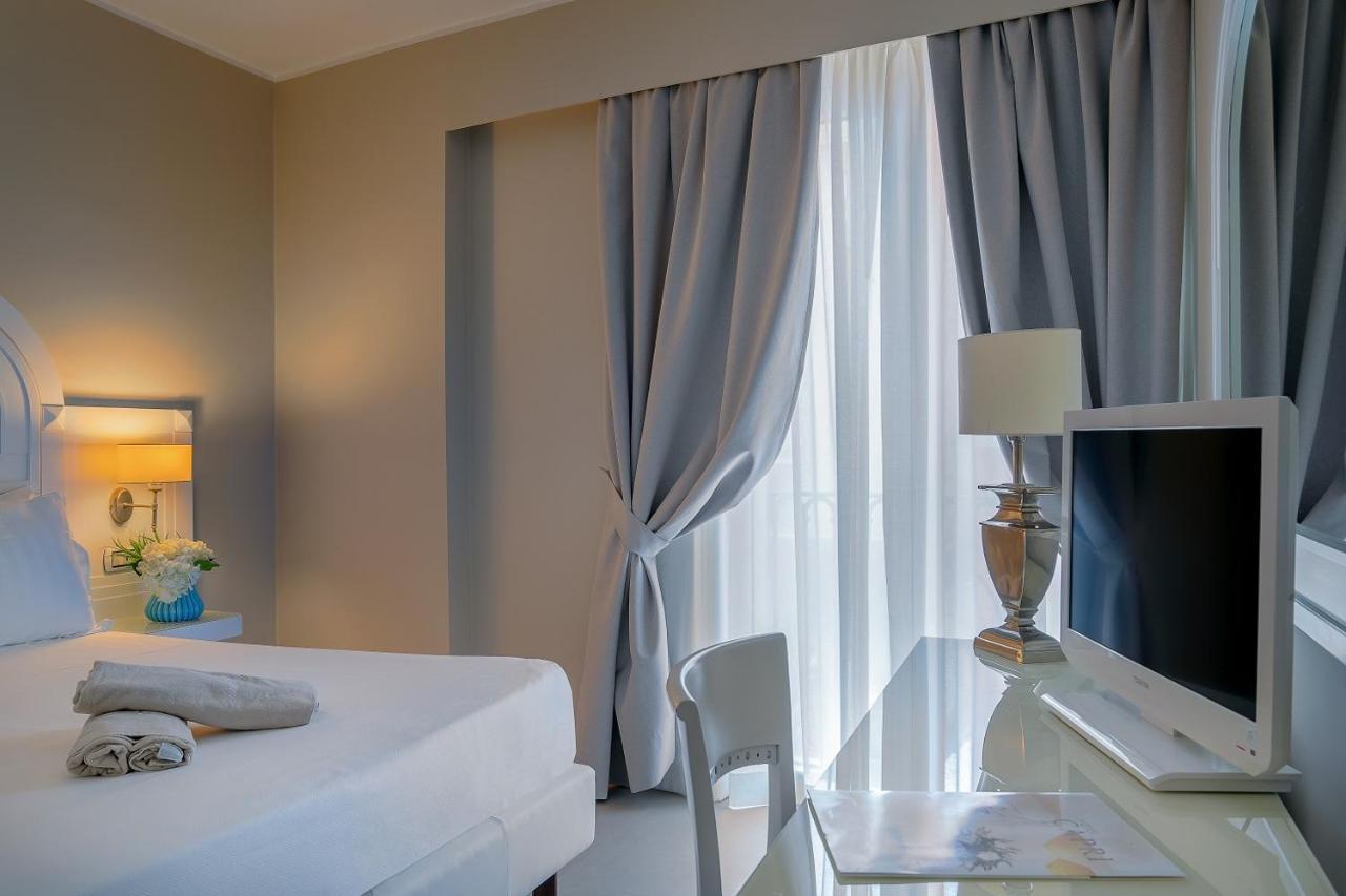 Hotel Capri Sorrento Luaran gambar