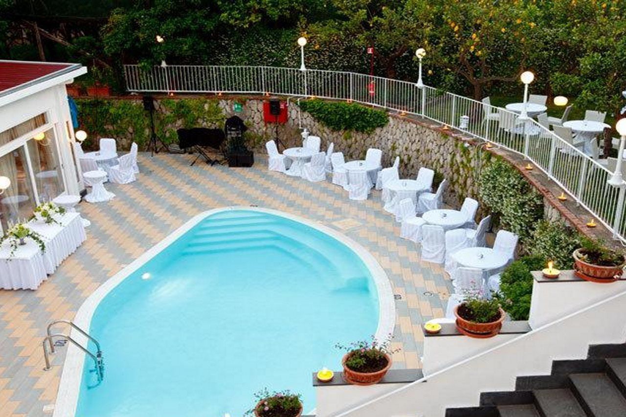Hotel Capri Sorrento Luaran gambar